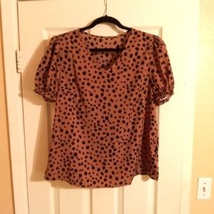V neck Spotted blouse Large